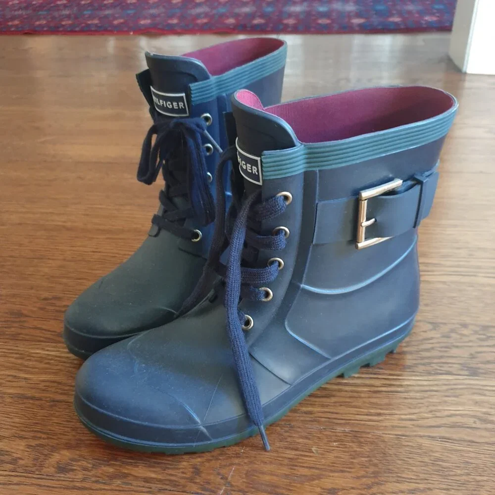 Tommy Hilfiger Rain Boots Navy size 8
